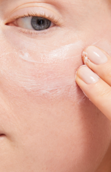glossier-after-baume-carousel-05_fb6527e8-fc4f-4c62-9993-cac40ab81430