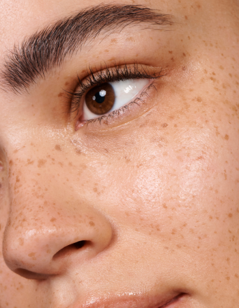 glossier-bba-set-carousel-02